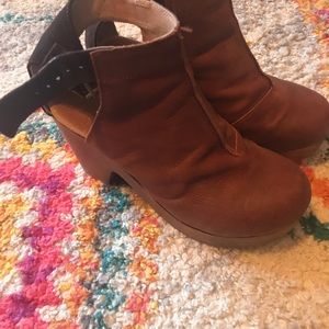 Free People Amber Orchard brown clog, 38